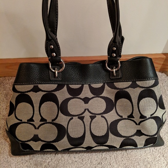 Coach Handbag - Picture 5 of 6